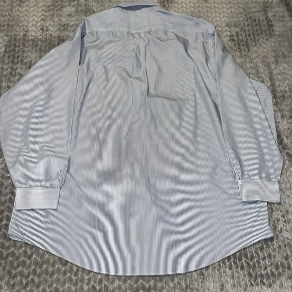 Brooks Brothers Long Sleeve Button Down Shirt.  100% Cotton.  Size 17.5-4/5. - Picture 8 of 8